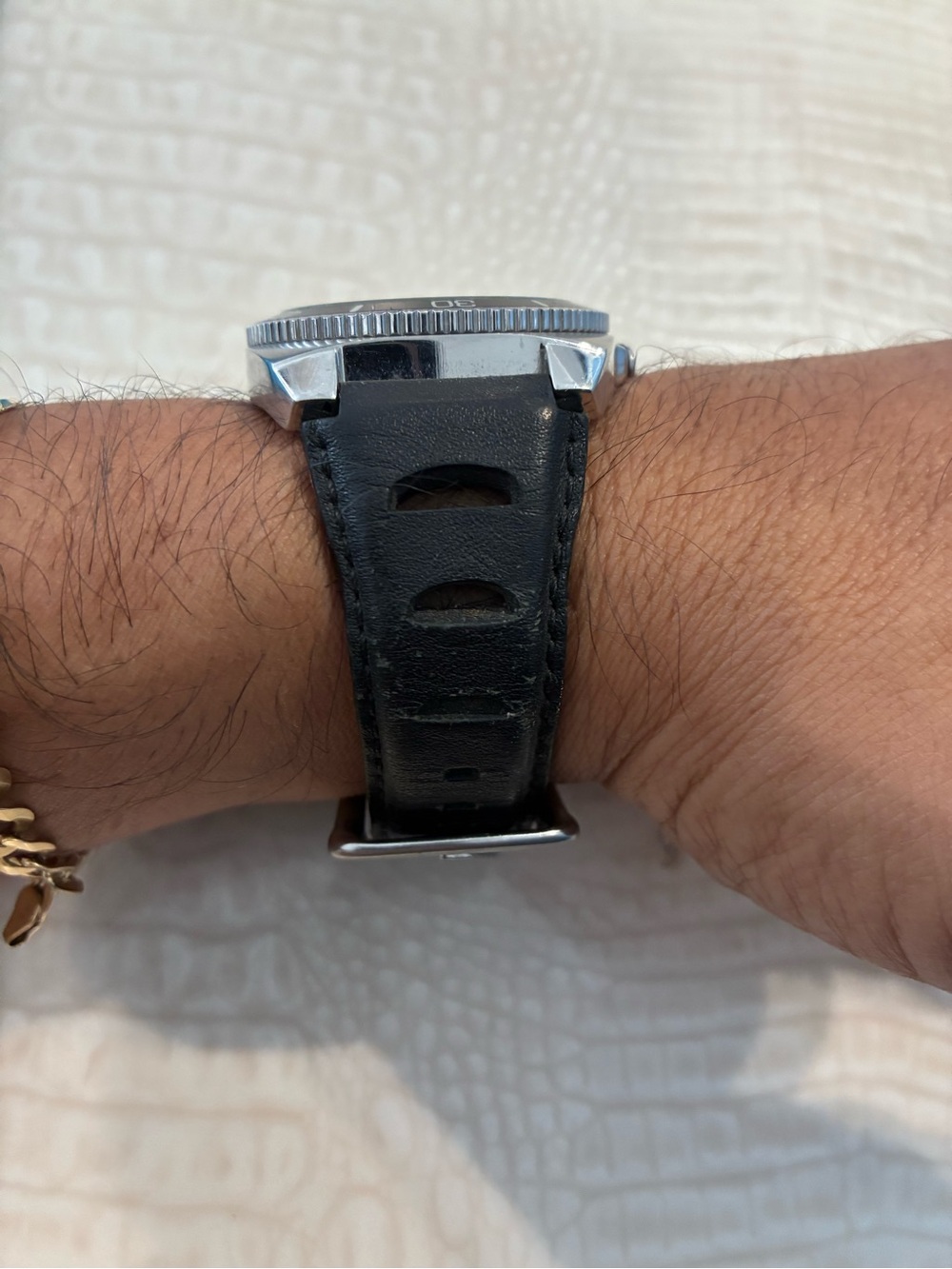Tommy Bahama Black and Silver Dive-Style Watch - Picture 2 of 11